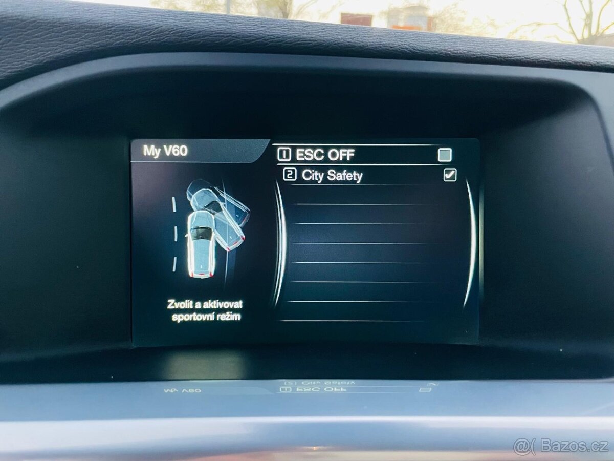 Volvo V60 2.0D3 5VÁLEC MANUÁL LED VÝHŘEV SENZORY - 18