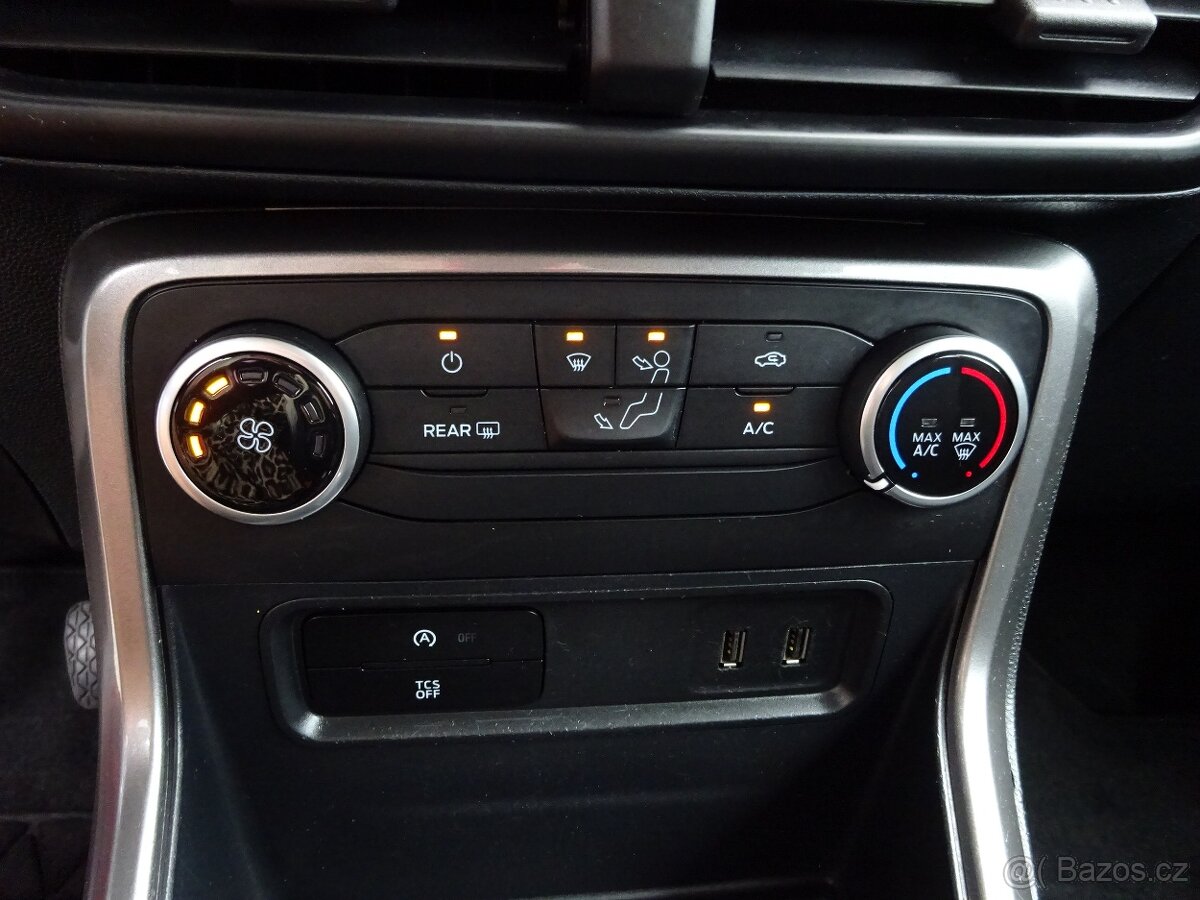 FORD ECOSPORT 1,0 i , 1 MAJITEL, GARANCE KM - 18