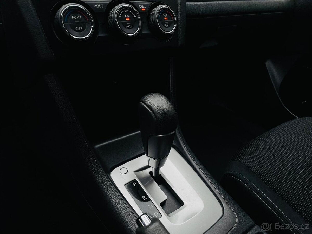 Subaru XV 2.0i BENZIN 110KW 4x4 AUTOMAT KAMERA SERVISKA - 18