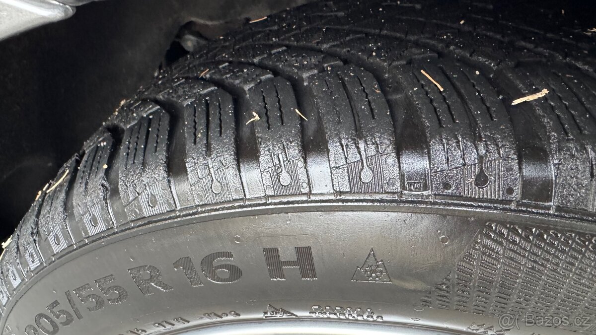 Mercedes-Benz B-200 2009r - 18