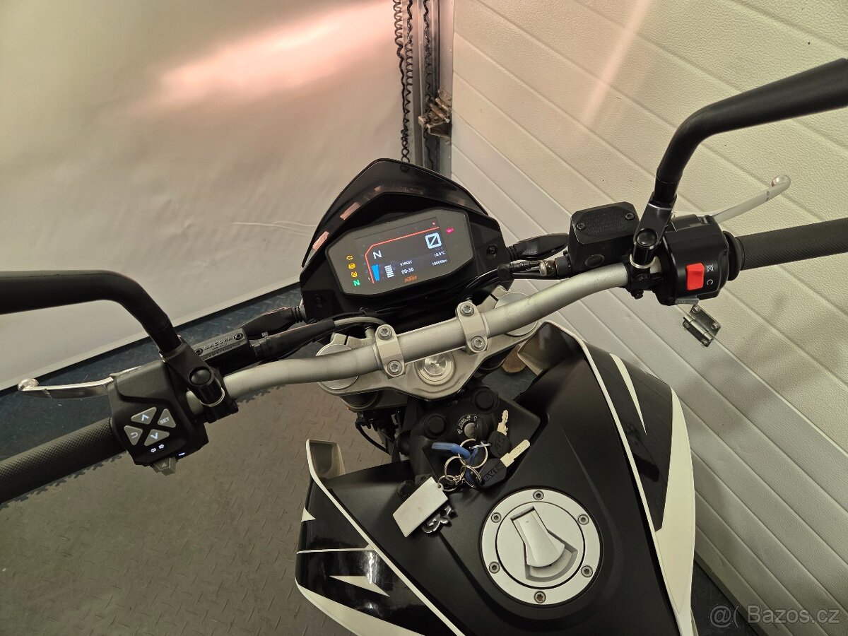 KTM 690 duke - 18