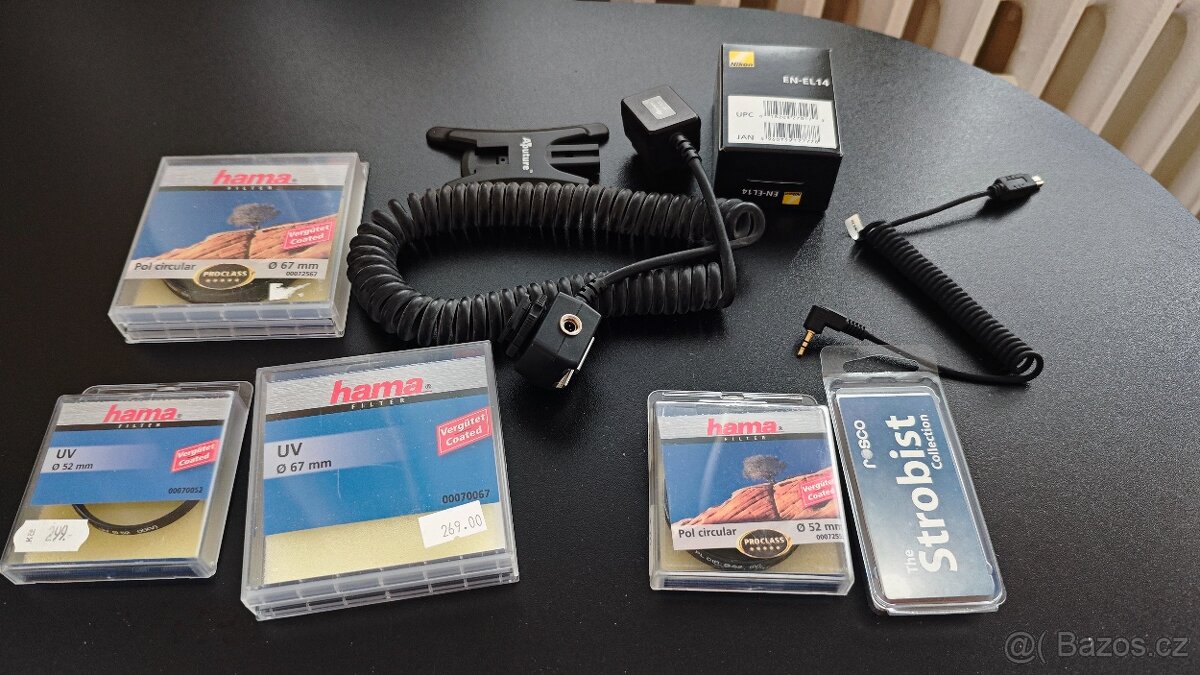 Sada Nikon D3100+3x objektiv+2x blesk+odpalovač+brašna... - 18