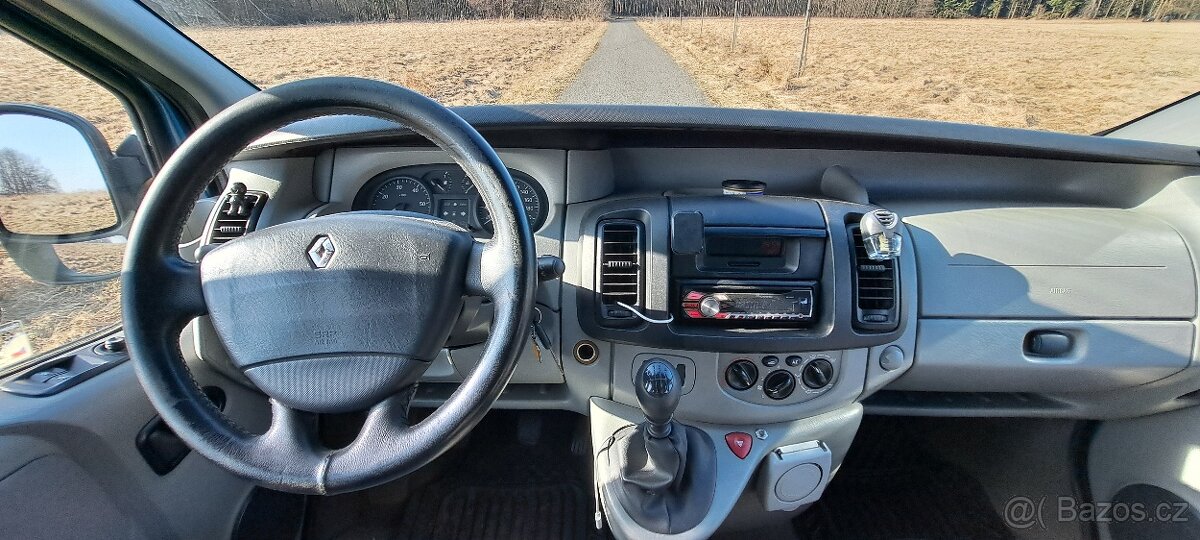 Renault Trafic Generation 2,5 DCI, r.v. 2006 - 18