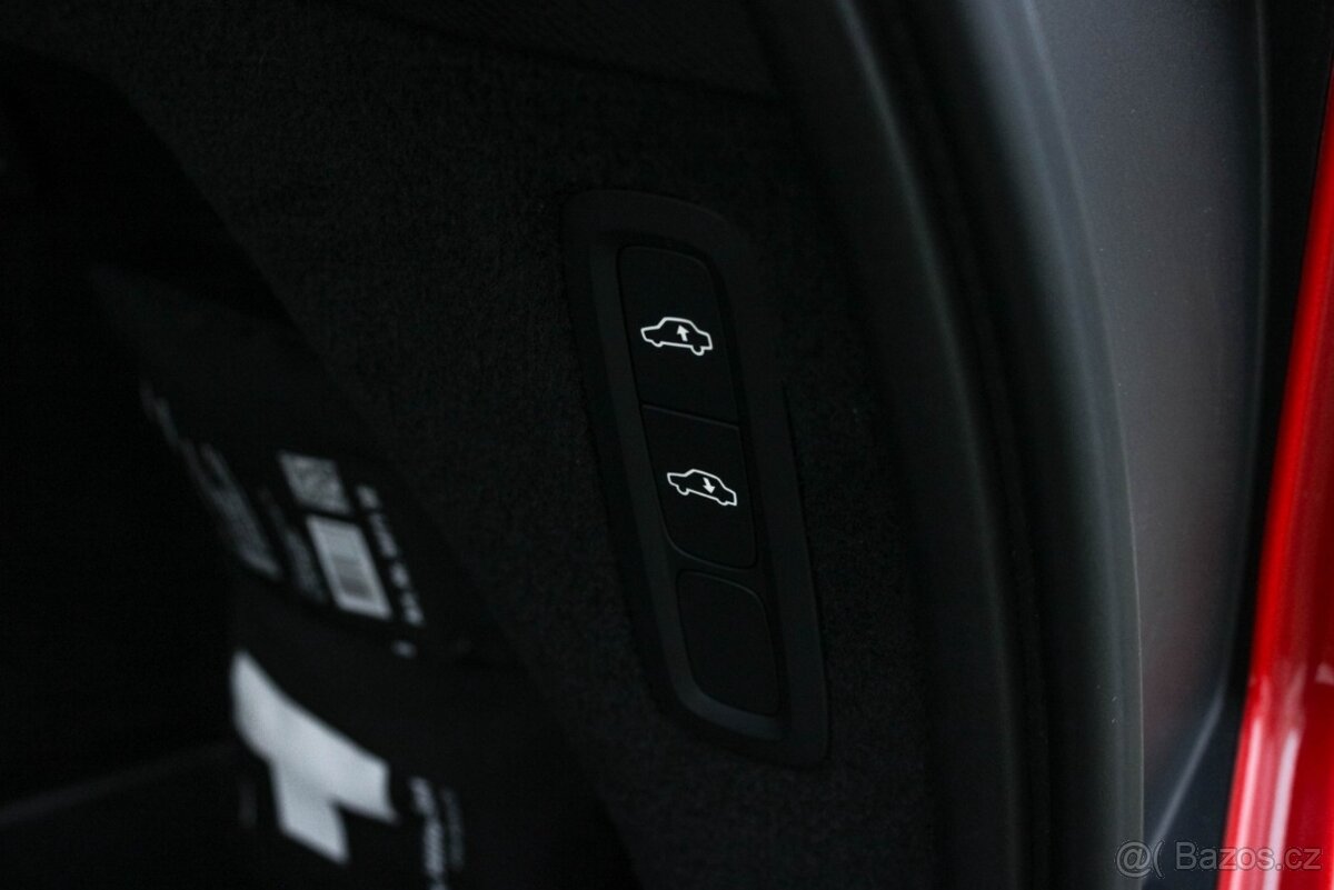 Volvo XC90 XC 90 D5 235k Drive-E R-Design AWD A/T - 18