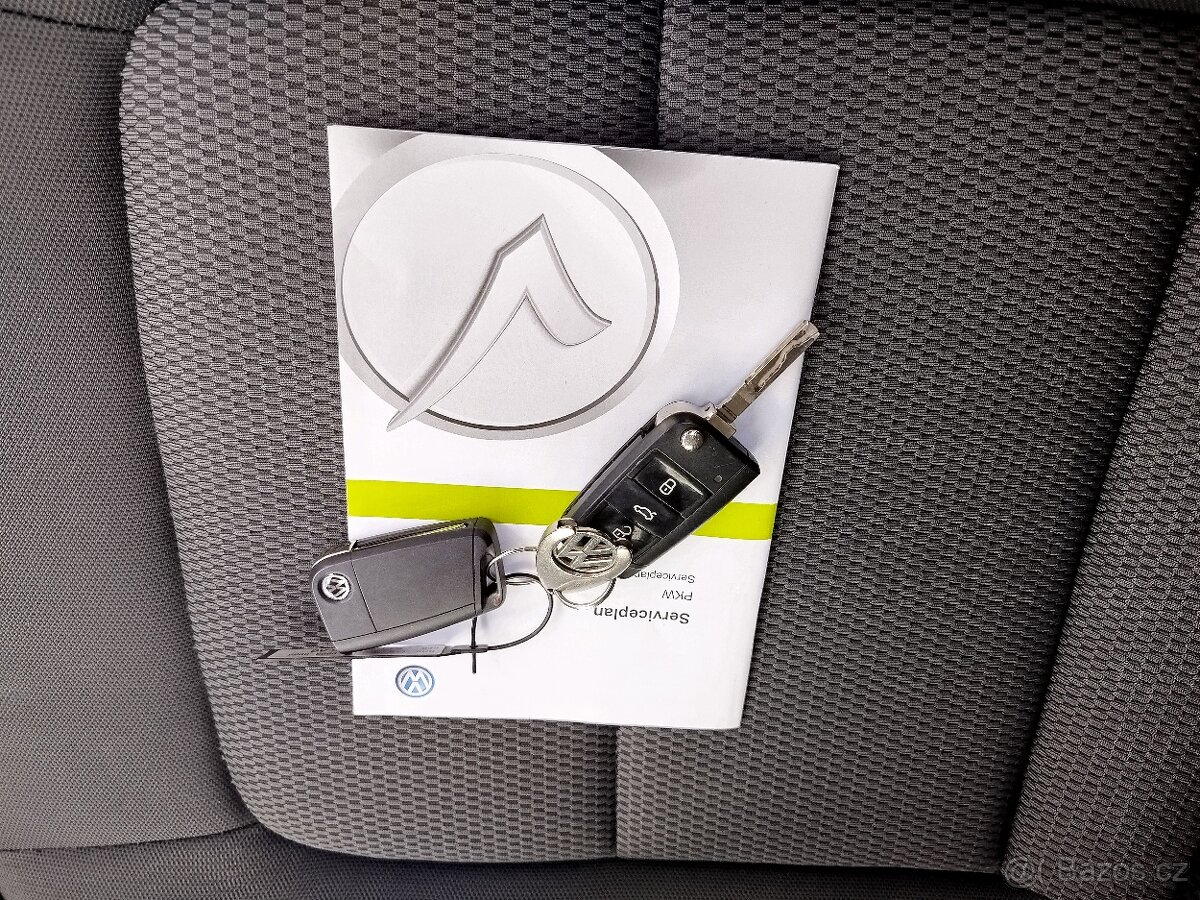 VW Golf SPORTSVAN 2.0 TDi 110kW, r.v.7/2014,najeto 114.984km - 18