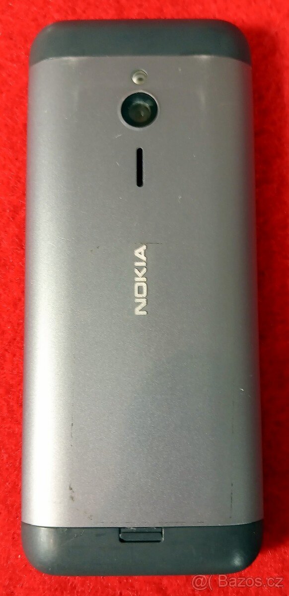 mobilni telefon Nokia 230, aluminium back, rok 2017 - 18