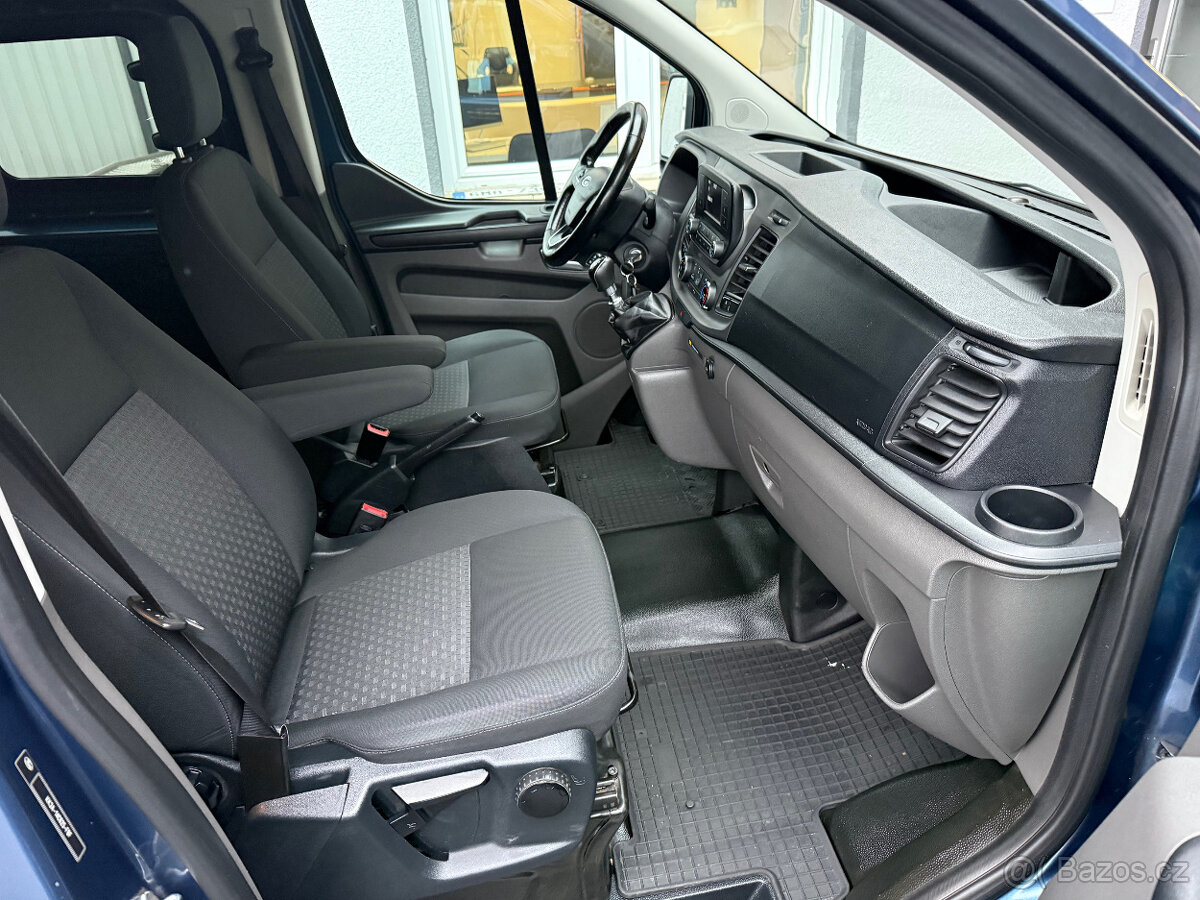 Ford Transit Custom 2.0TDCi L2,96kW,8míst,1maj,CZ,DPH - 18