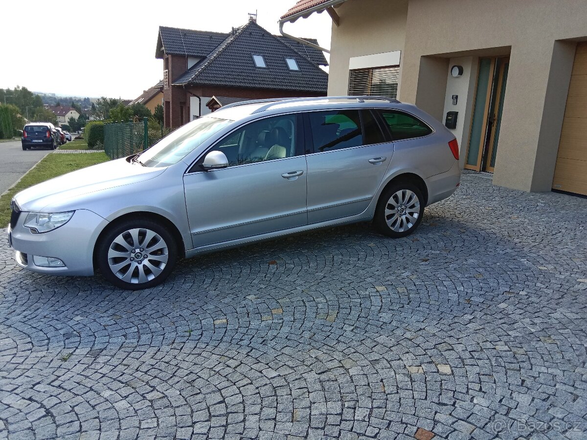 Superb 2 125kw 4×4 - 18