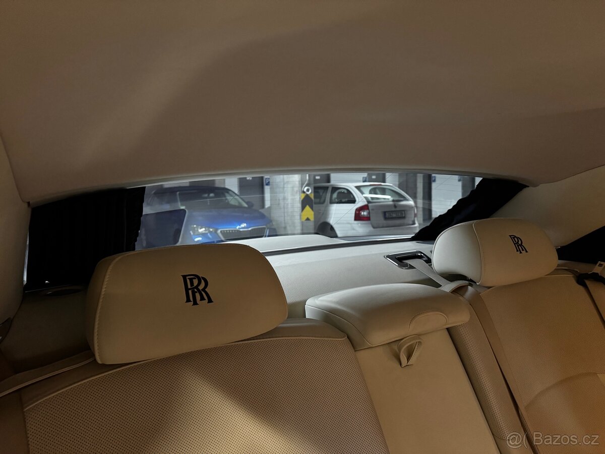 Rolls Royce Ghost plná výbava - 18