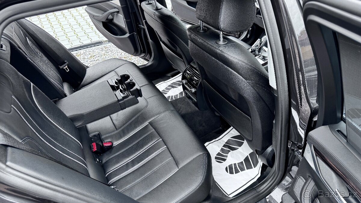 BMW Řada 5, 530d luxory 195kw x-drive - 18