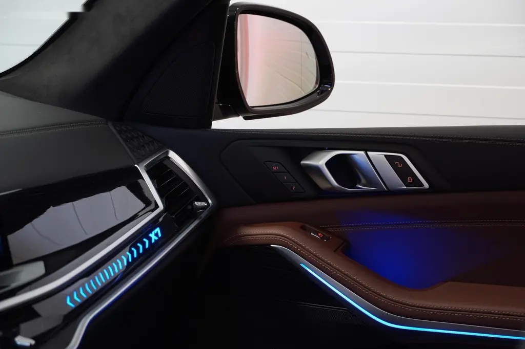 BMW X7, 40D,M-PAKET,HUD,TAŽNÉ,ČR.1.MAJ - 18