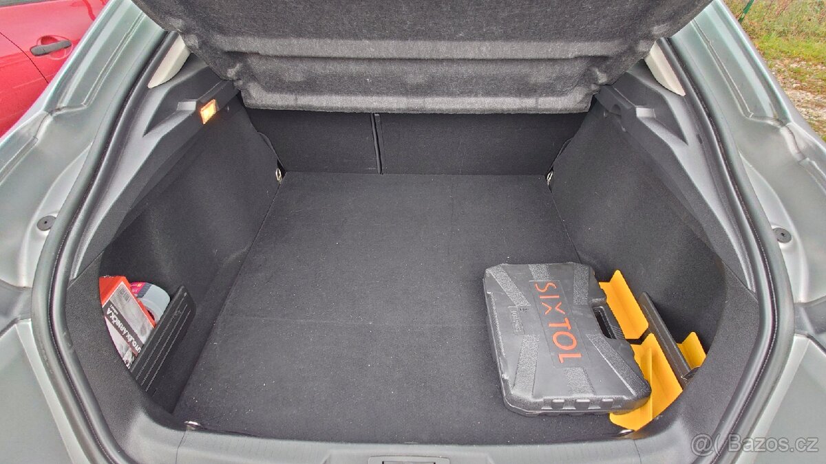 Renault laguna 3 benzín 2.0 103 kw - 18