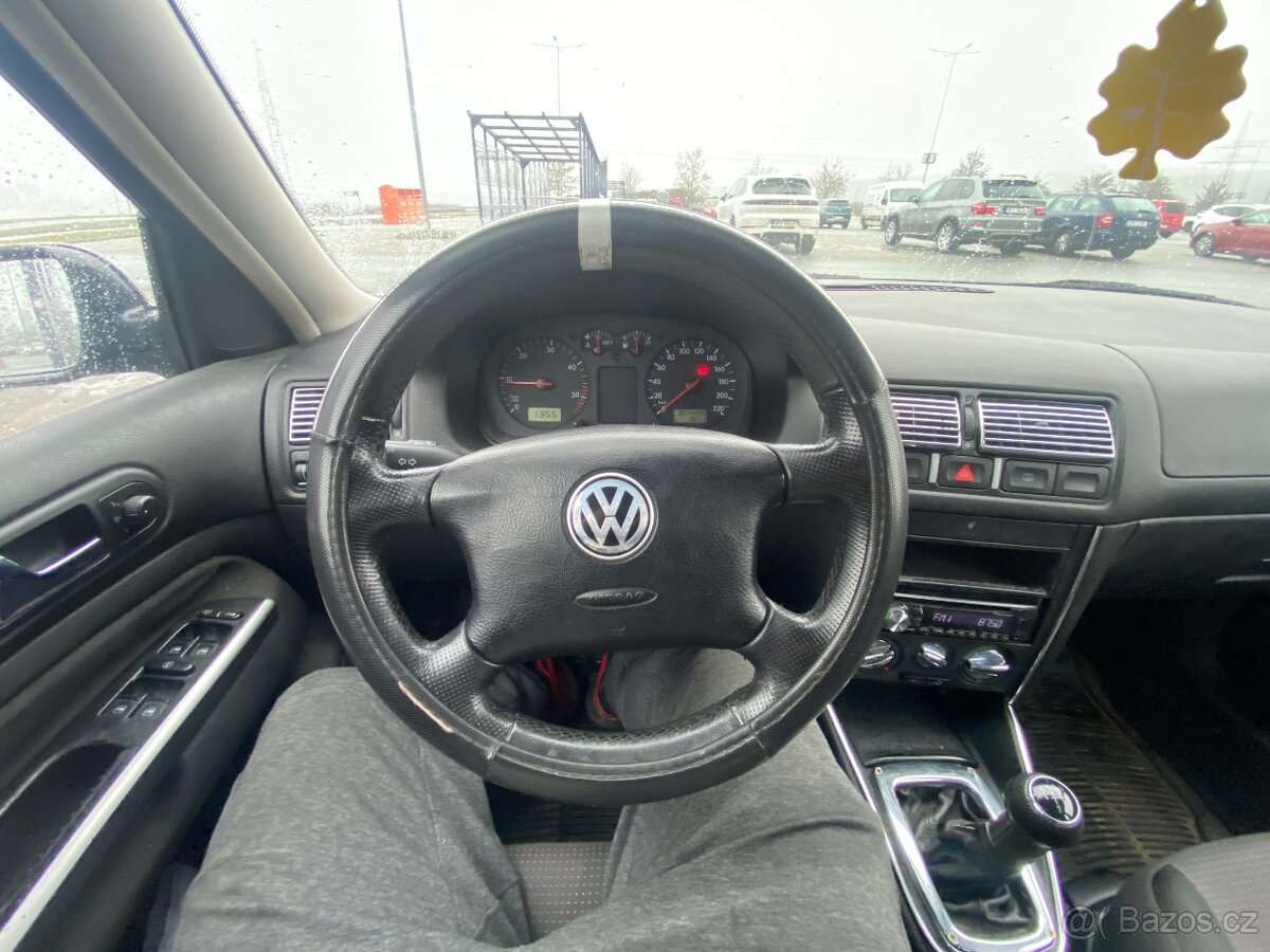 VW Golf 4 1.9 tdi 66kw - 18