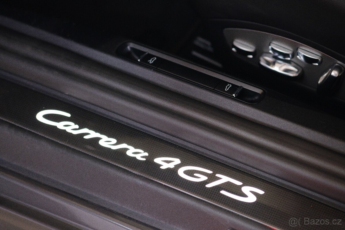 Porsche 911 Carrera 4 GTS Lift PPF Carbon - 18