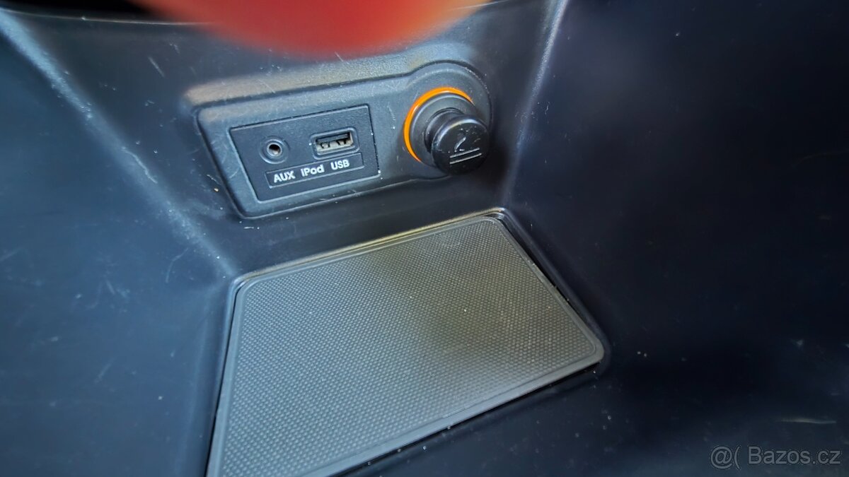 KIA VENGA 1.4 COOL ECO 66KW - 18