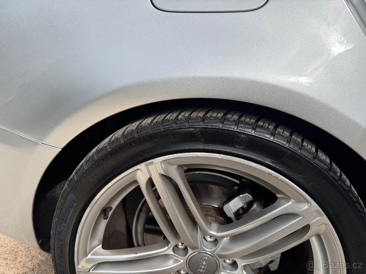 Audi A4 B8 3.0 tdi Quattro - 18