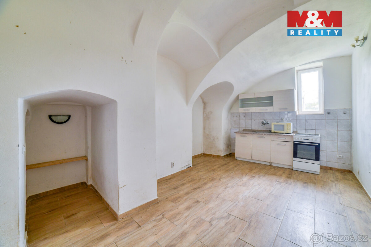 Prodej nájemního domu, 300 m², Nový Kostel - 18