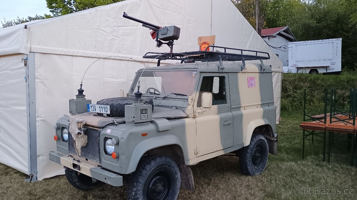 Land rover Defender 7 míst,1982 2x uzávěrka arb - 18