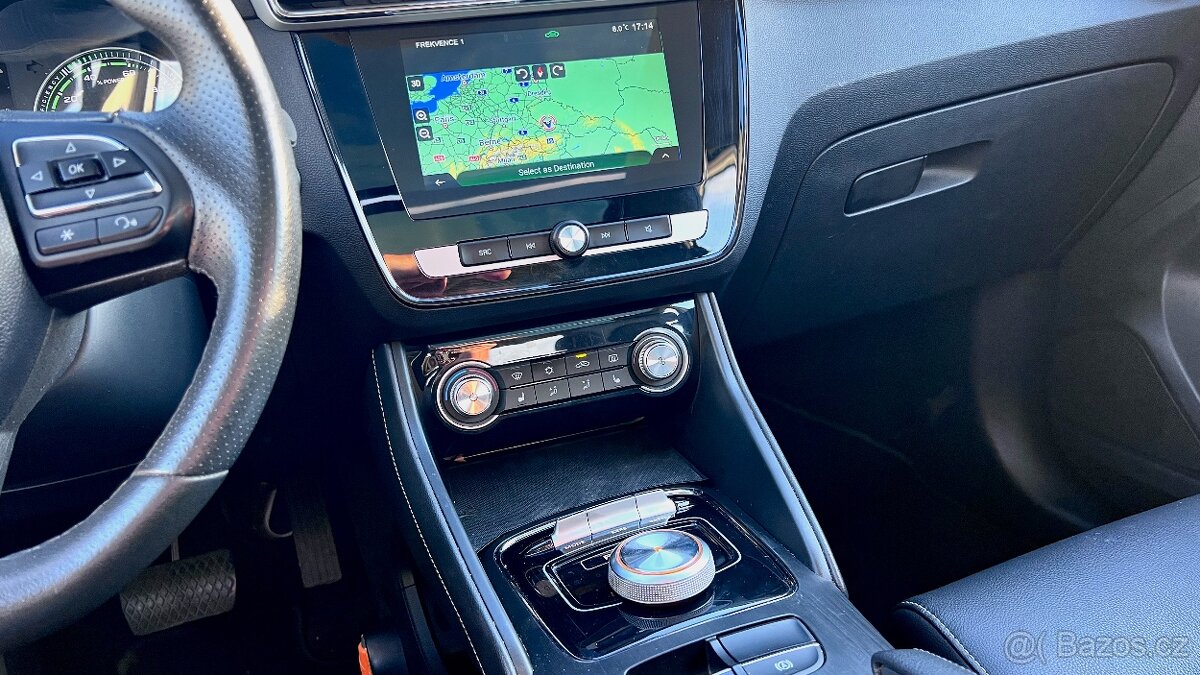 Elektrické SUV MG ZS Luxury Automat Kuze Panorama Kamera - 18