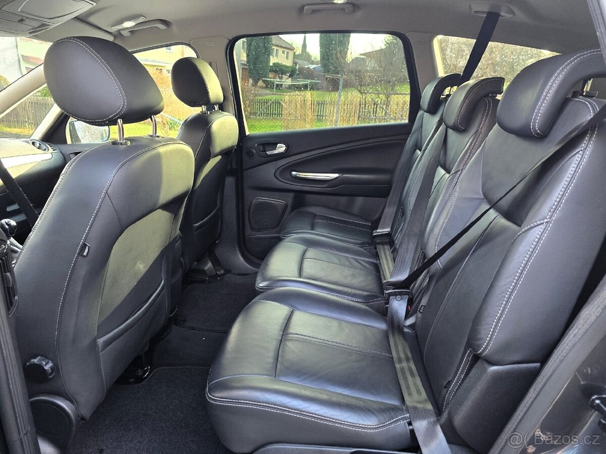 FORD SMAX 2.0TDCi TITANIUM rv2011 KŮŽE TZ PAMĚT ALU LED - 18