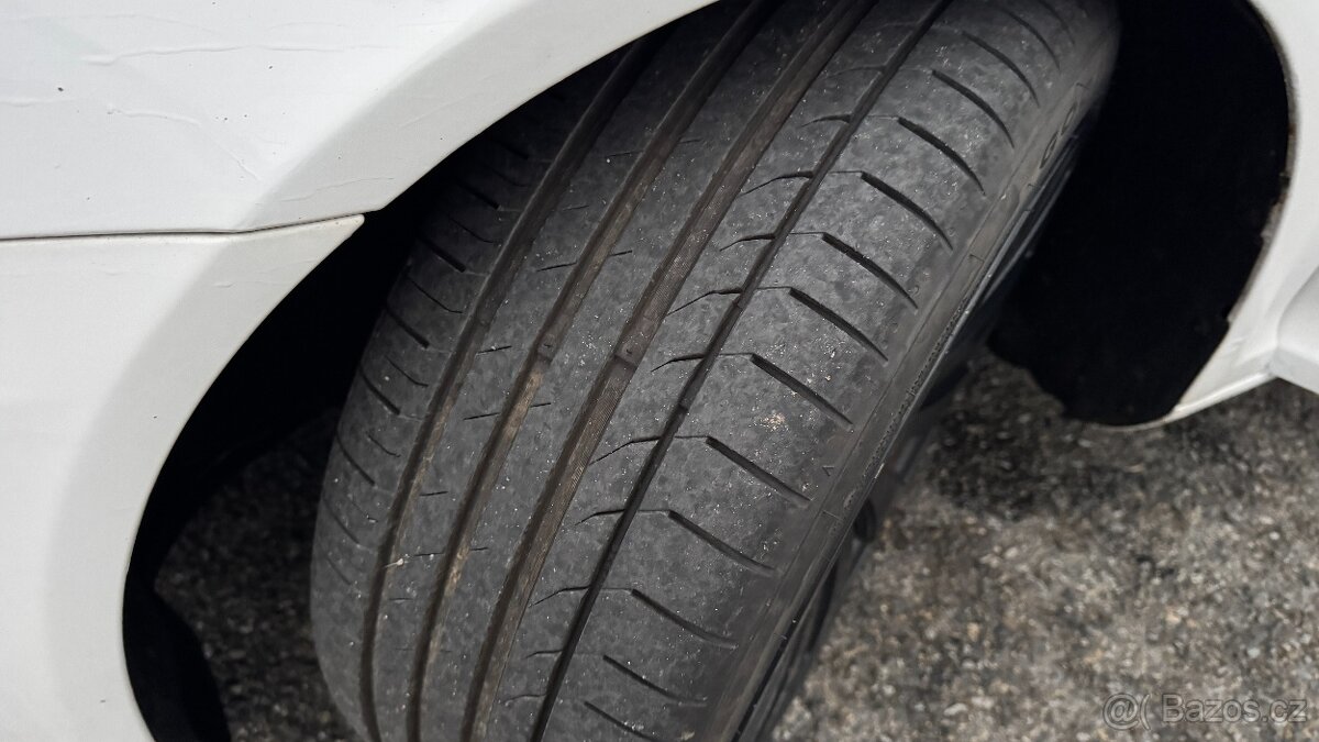 Škoda Octavia RS 2.0TDI 125kW XENON - 18