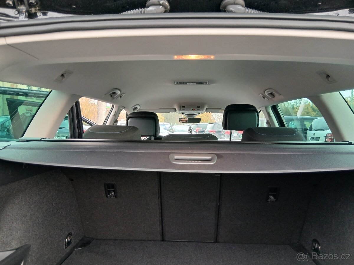 VW Passat, GTE Plug-in hybrid, r.v. 2021 - 18