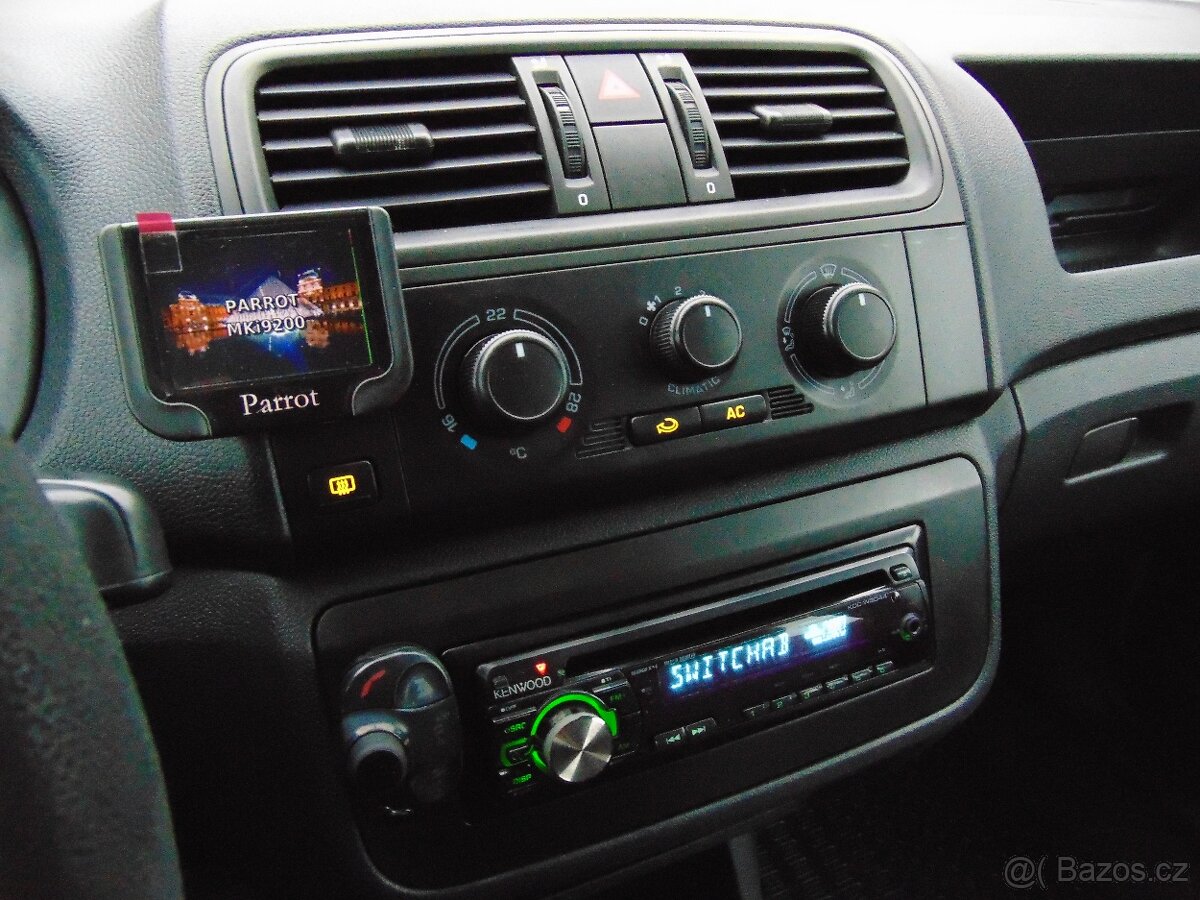 ŠKODA FABIA II KOMBI 1.4 16V,PŮVOD ČR,2.MAJ,KLIMA - 18