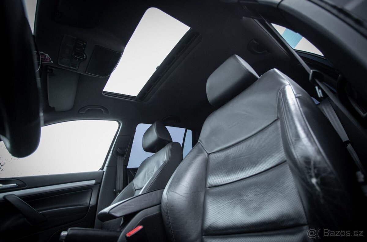 Škoda Octavia Combi RS 147kW DSG 2011 - 18