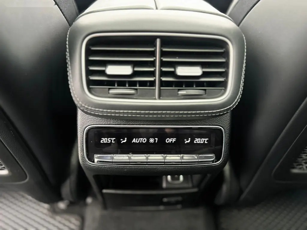 Mercedes-Benz GLS, 400D AMG PREMZÁRUKA 9/26DPH - 18