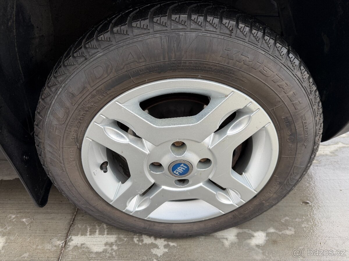 Fiat Panda 1.2 51kw 4X4 1Majit. klima 2011 Servis bez koroze - 18