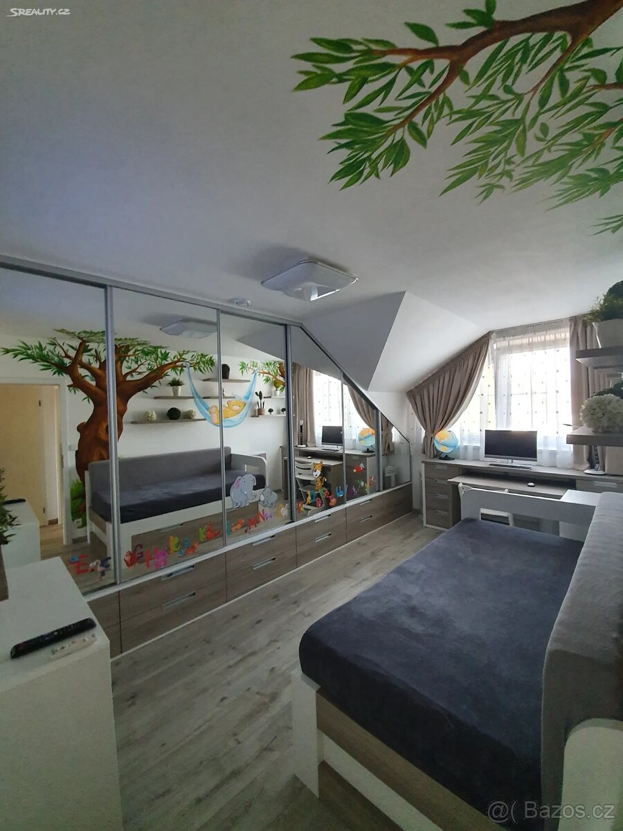 ++ VYBAVENÝ RODINNÝ DŮM 4+1 TROUBSKO ++ - 18