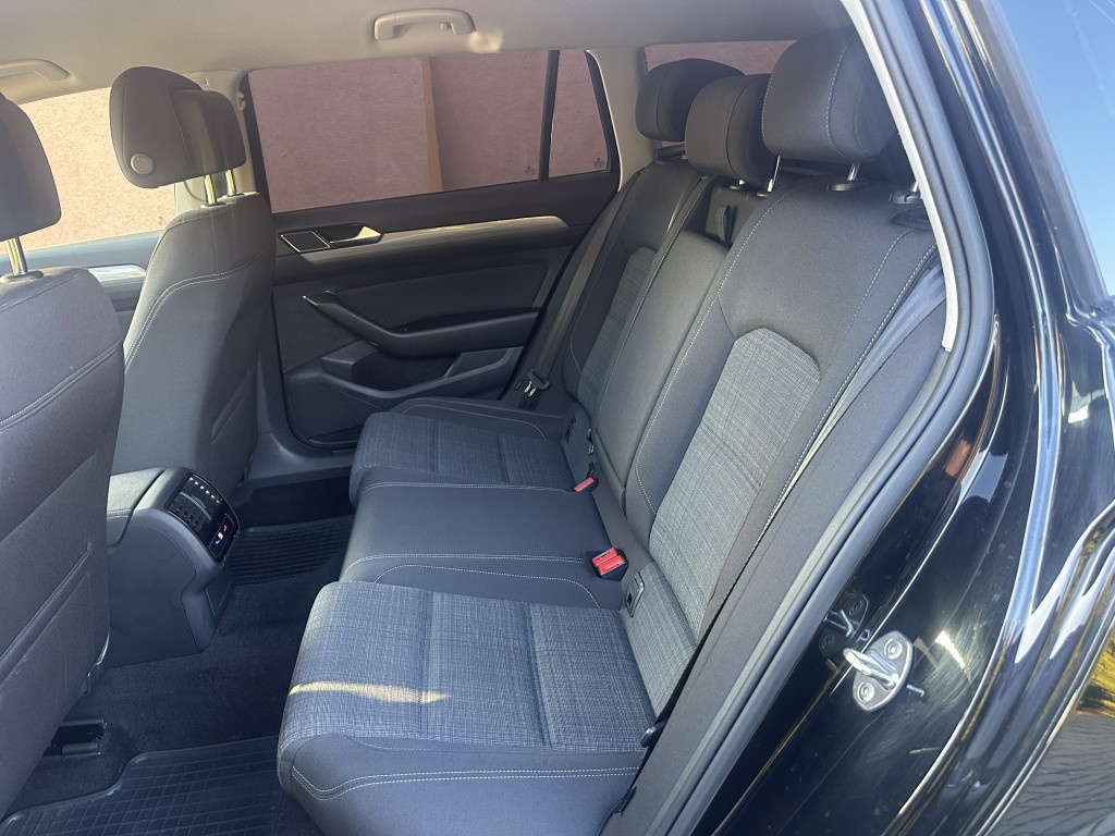 VW Passat 2.0 TDi 110kW serviska - 18