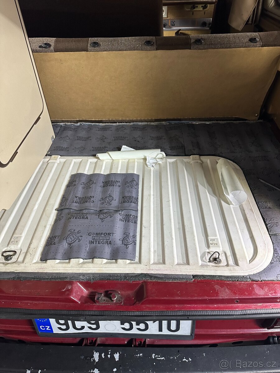 Volkswagen VW T3 Multivan Westfalia 1.9 TD (AAZ) - 18