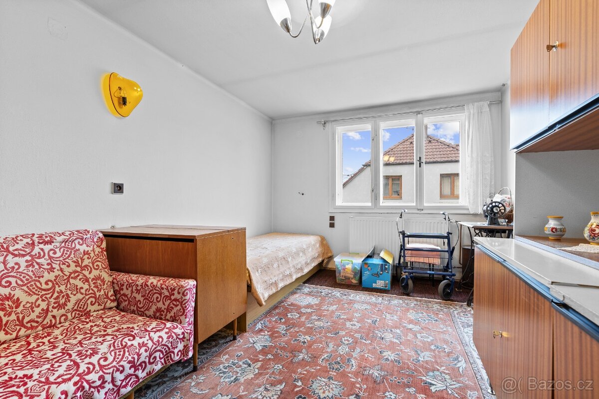 PRODEJ RD UHERSKÝ BROD, VLČNOVSKÁ - 18