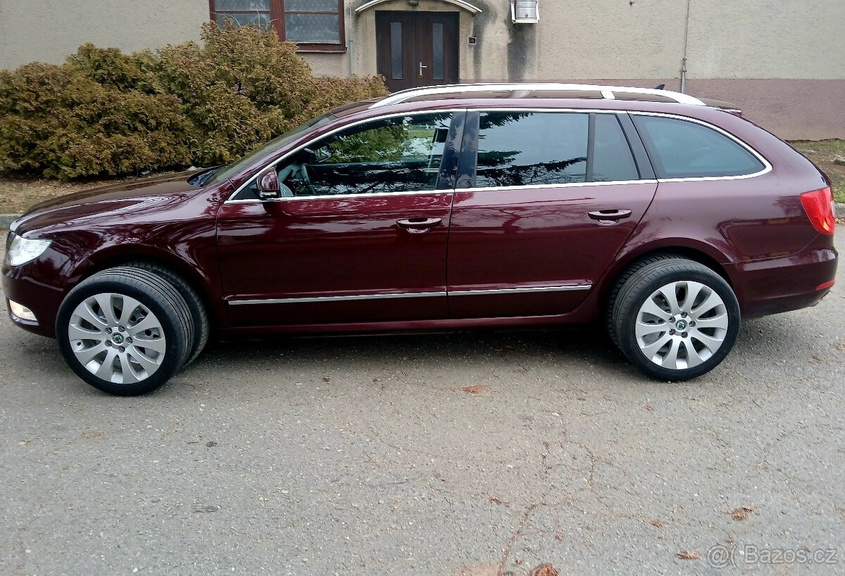 Superb Combi 2.0 TDi DSG 4x4 99 000 Km. - 18