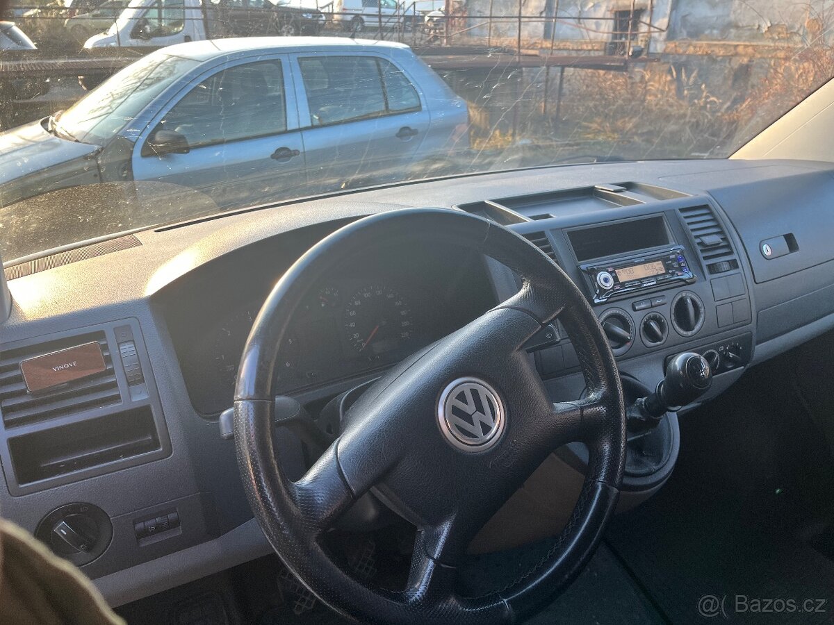 Volksvagen transporter T5 1.9 TDi 77kw - 18
