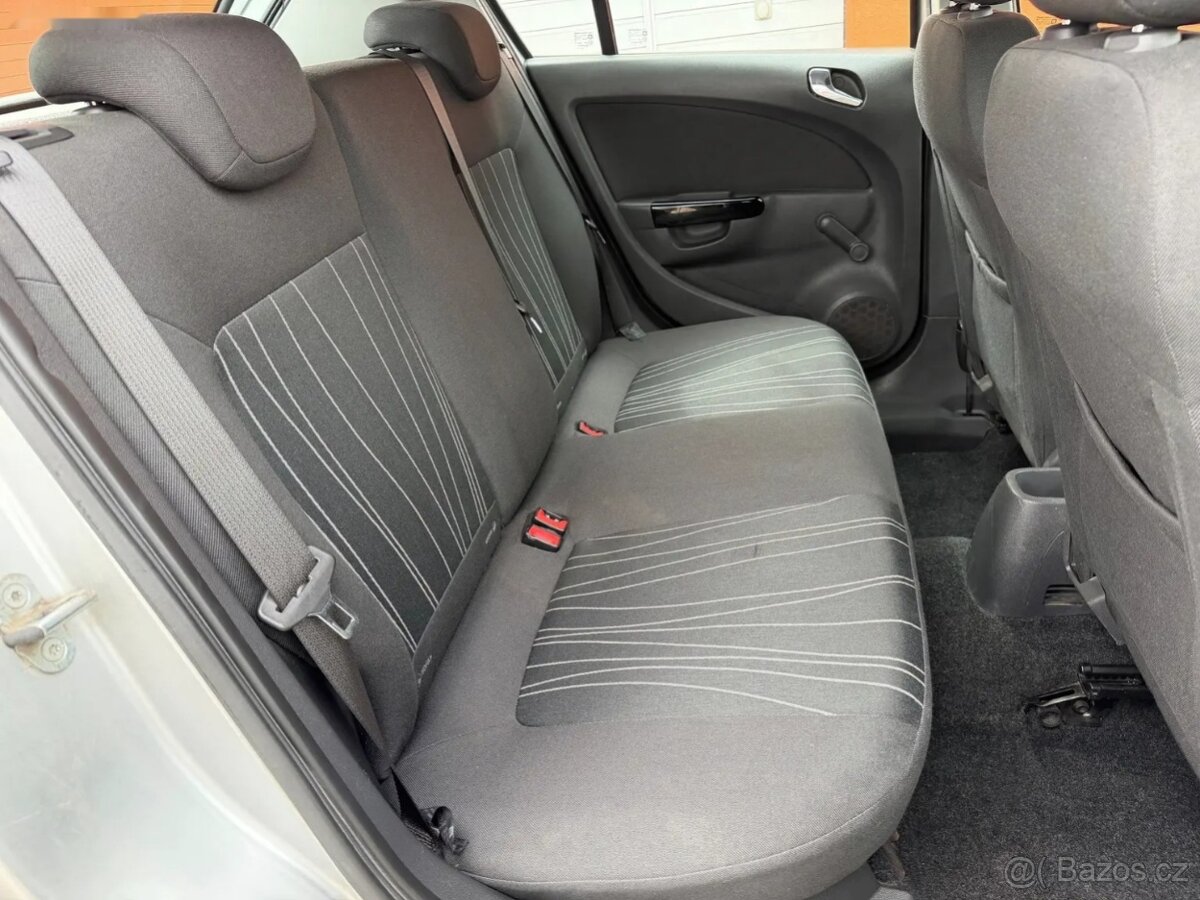 Opel Corsa, 1.2i 59KW 2x kola,nová TK - 18