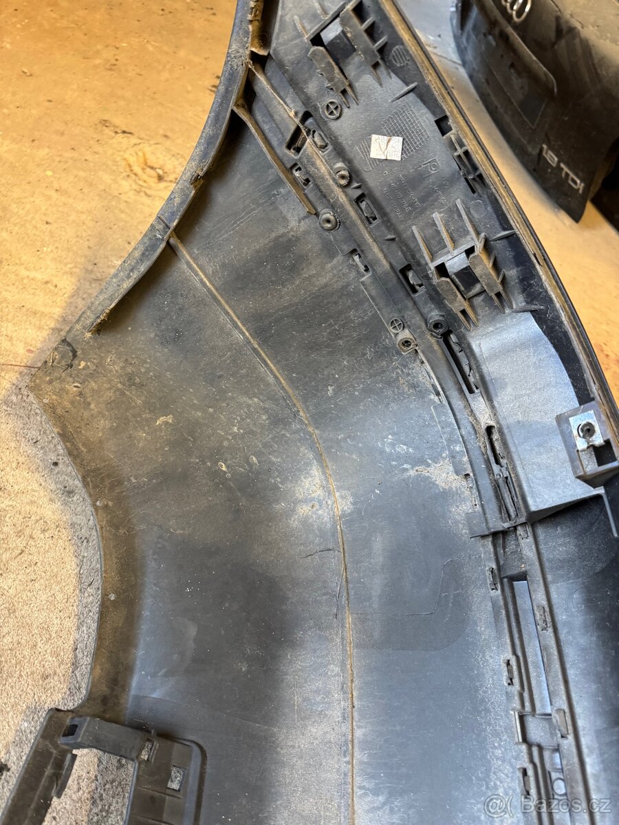 Seat Leon 1, zadní nárazníky - 18