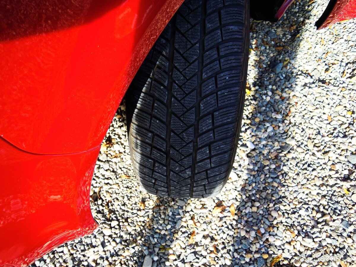 Volkswagen Multivan, 2.0TDi MULTIVAN - 103KW - DPH - 18