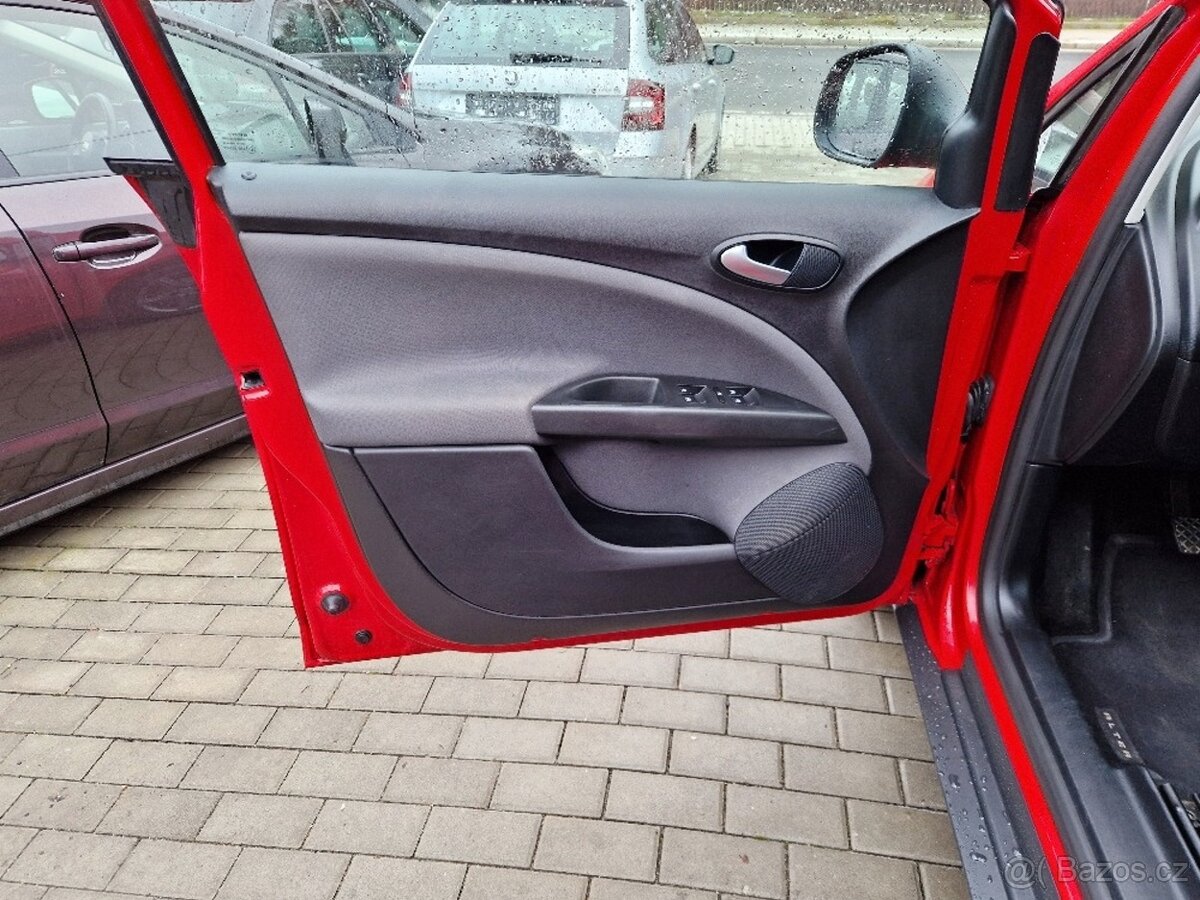 SEAT Altea XL, r.v. 2015, 145 tis. km, plný servis - 18