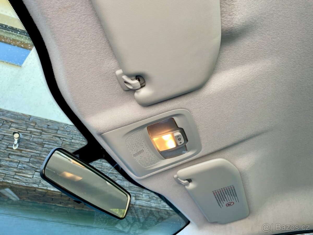 Peugeot 208 1.2 VTi klima, tažné - 18