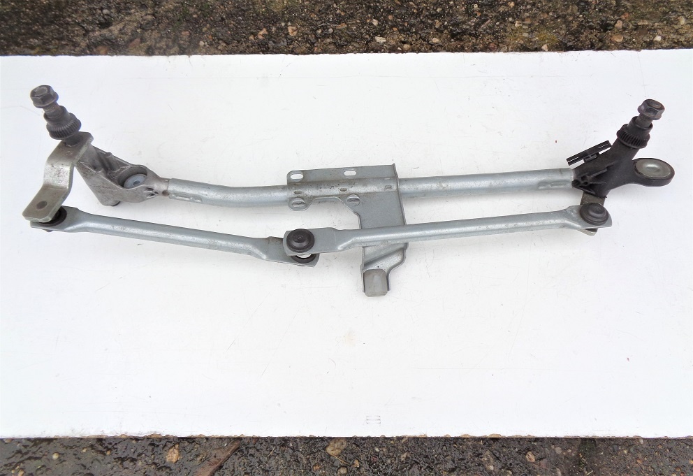 BMW 1 E87 118D 105kW automat - náhradní díly - 18