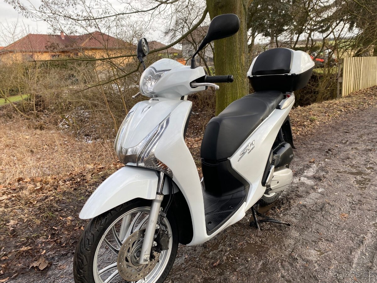 Honda SH 125 (2015) ABS - 18