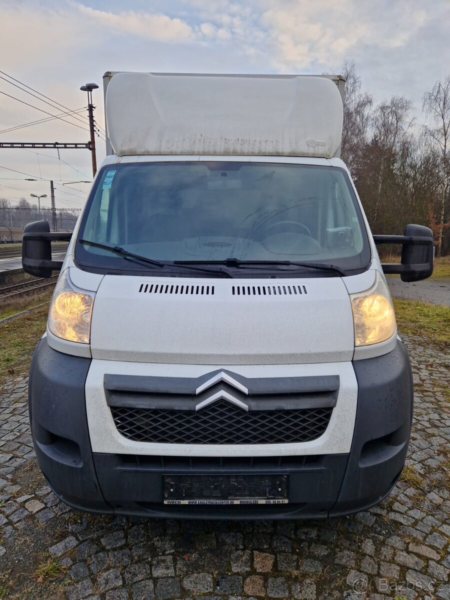 Auto s motorem 3,0 IVECO + hydraulické čelo - 18