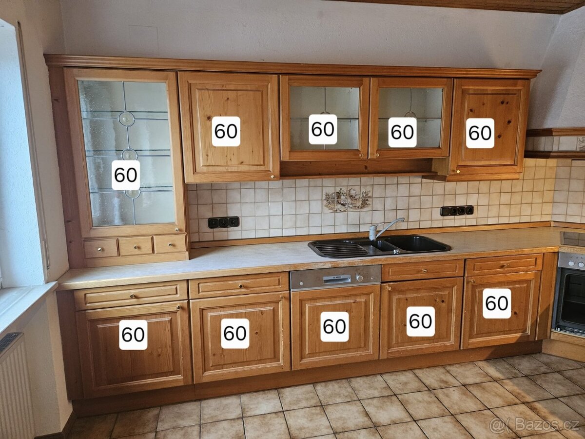 Masivní kuchyňská linka z Německa se spotřebiči - 18