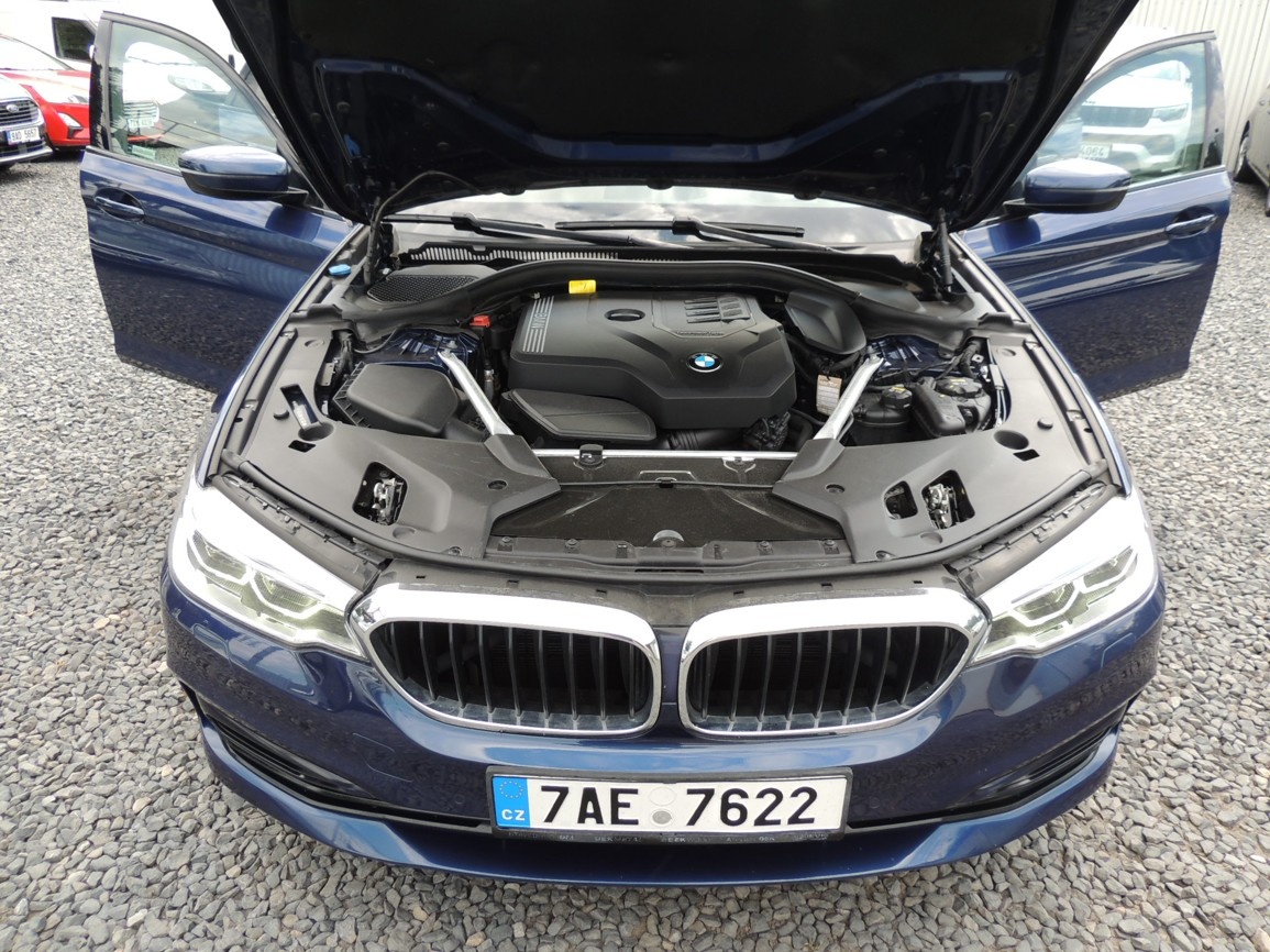 BMW 530ix Combi,185kw,2018,SportLine,ČR,1maj.-21%DPH - 18