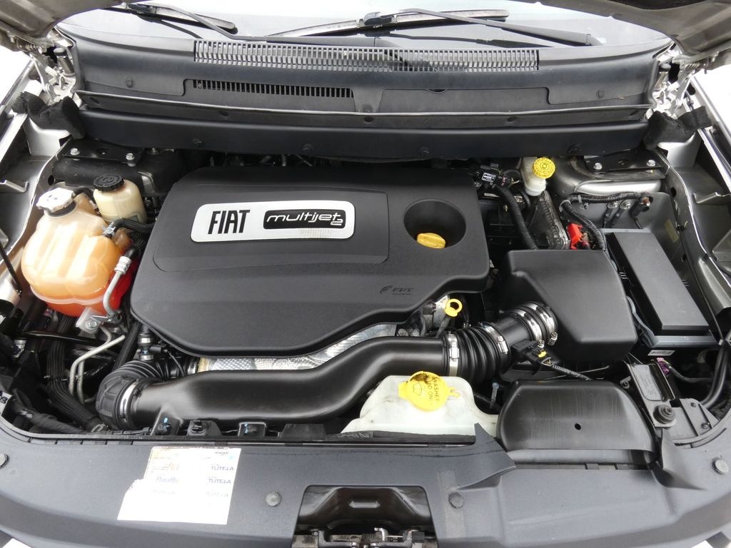 Fiat Freemont 2.0 MJT GO AUTOMATU VÝPRODEJ - 18