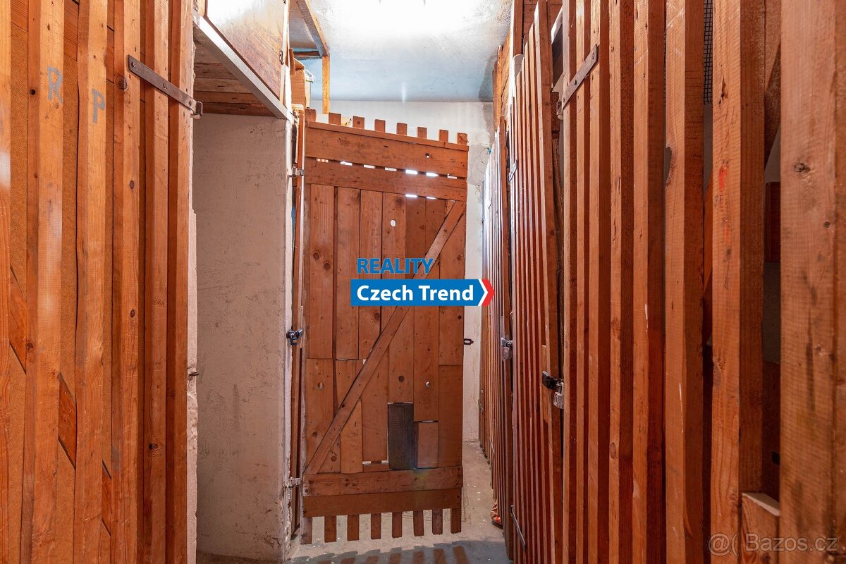 Pronájem bytu 3+1, 73 m² - Olomouc - Kmochova, ev.č. 02869 - 18