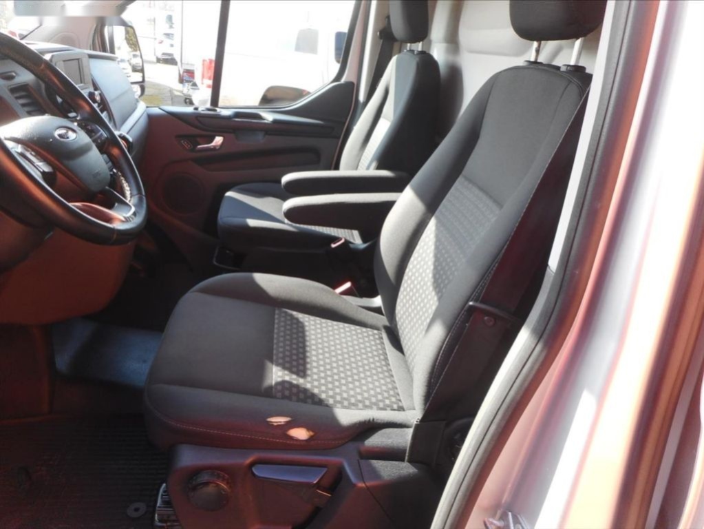 Ford Transit Custom,2,0 TDCi - 18