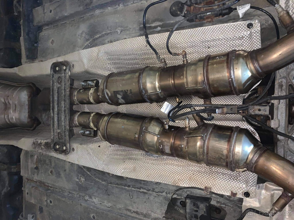 Predám BMW E38 750iL facelift vo výbornom stave - 18